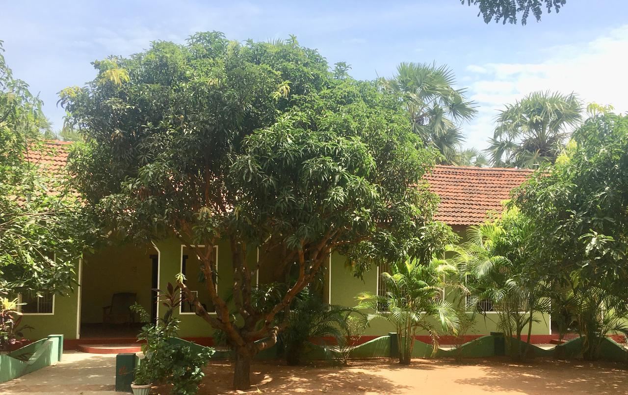 New Land Guest House Batticaloa Exterior photo