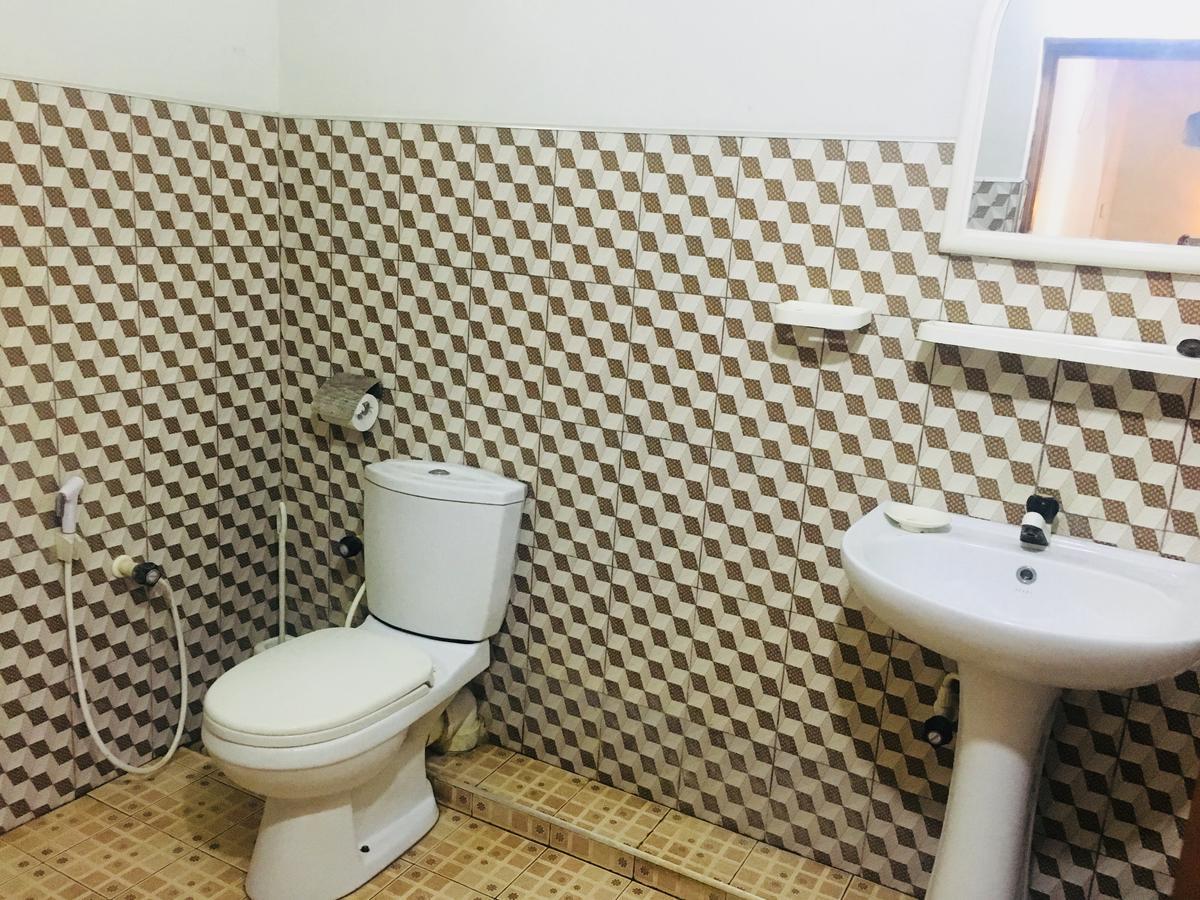New Land Guest House Batticaloa Exterior photo
